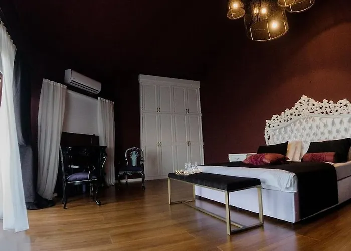 Motto & Blue Trabzon