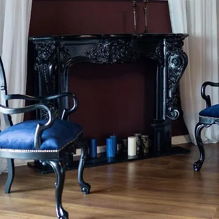 Motto & Blue Villa *