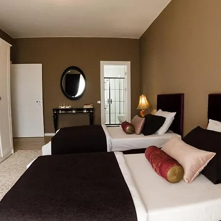 Motto & Blue Trabzon